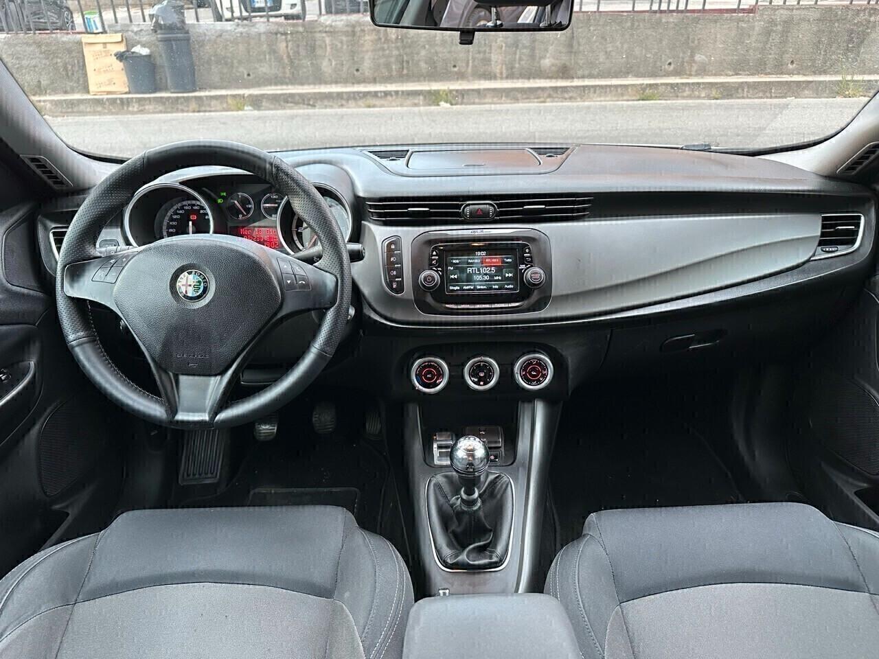 Alfa Romeo Giulietta 1.6 JTDm-2 105 CV Distinctive