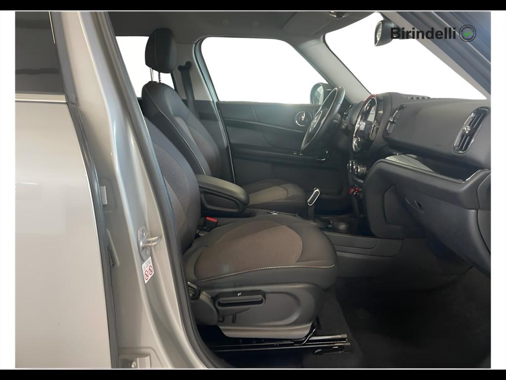 MINI Mini Countrym.(F60) - Mini 2.0 Cooper D Essential Countryman