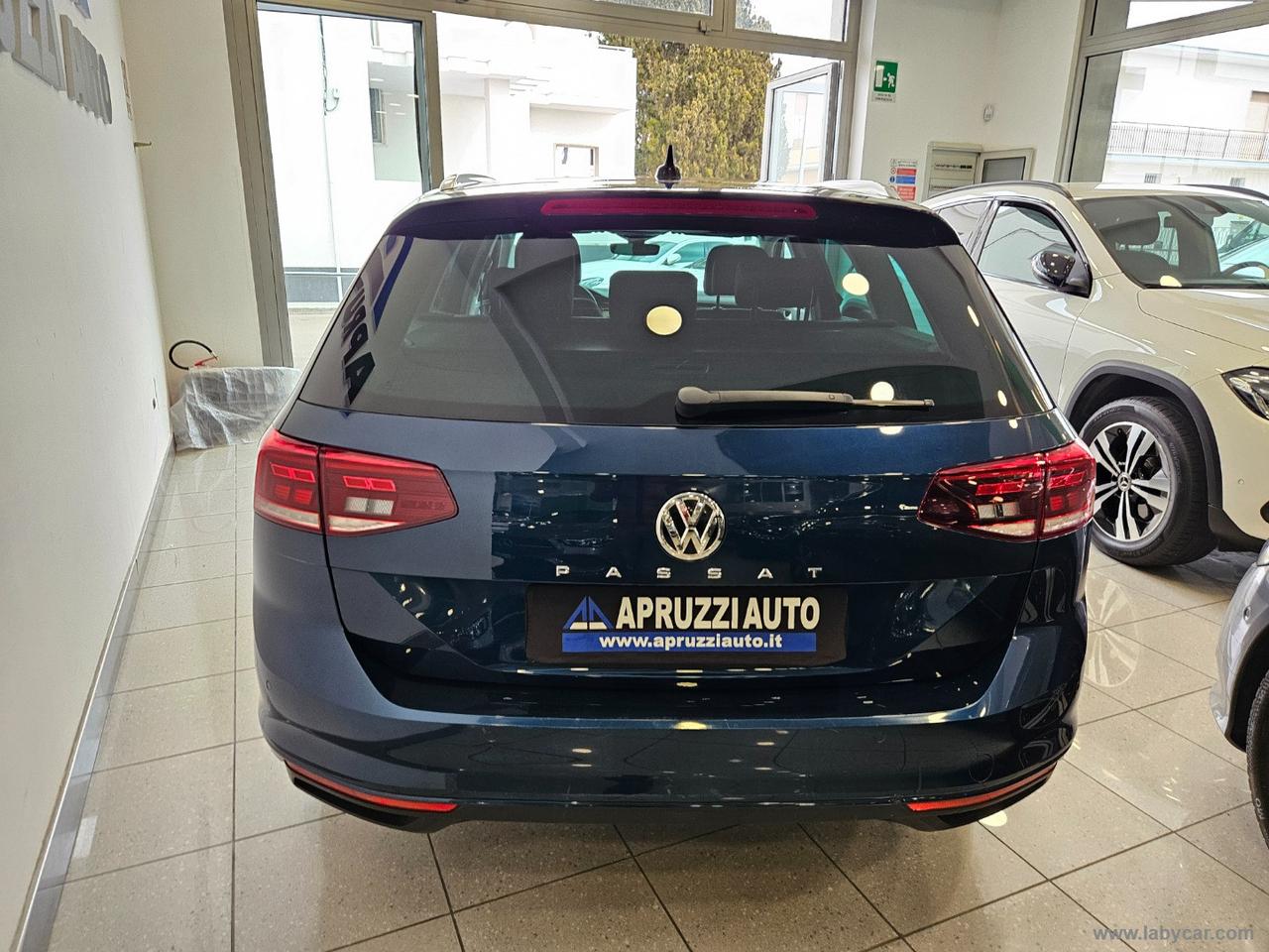 VOLKSWAGEN Passat Var. 1.6 TDI DSG EVO Business BMT