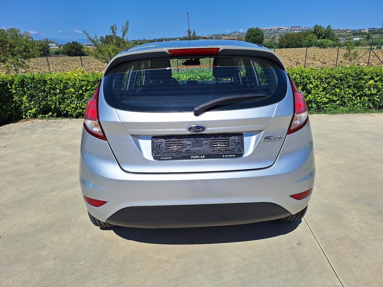 Ford fiesta 1.4 GPL 95cv.Distribuzione Ok