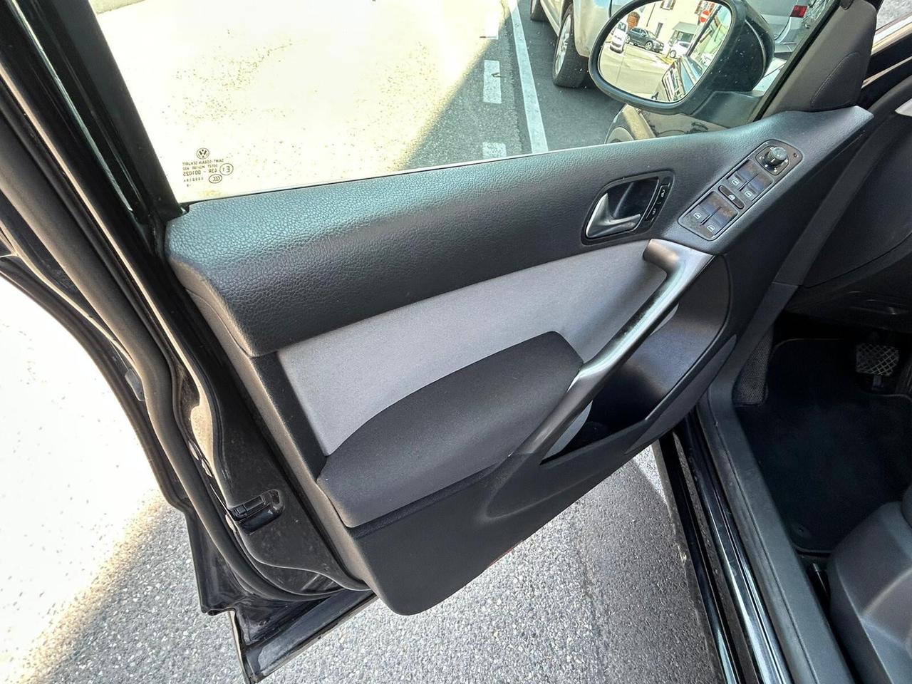 Volkswagen Tiguan 2.0 tdi - ANCHE PER NEOPATENTATI