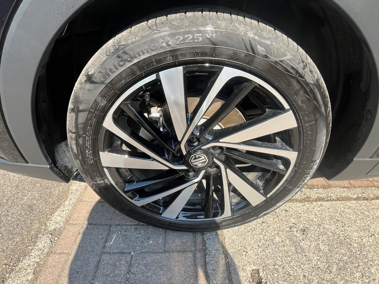 Mg ZS 1.5 Hybrid+ Luxury