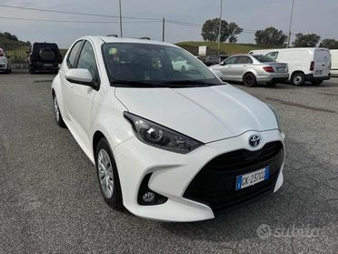 Toyota Yaris 1.5 Hybrid 5 porte Business