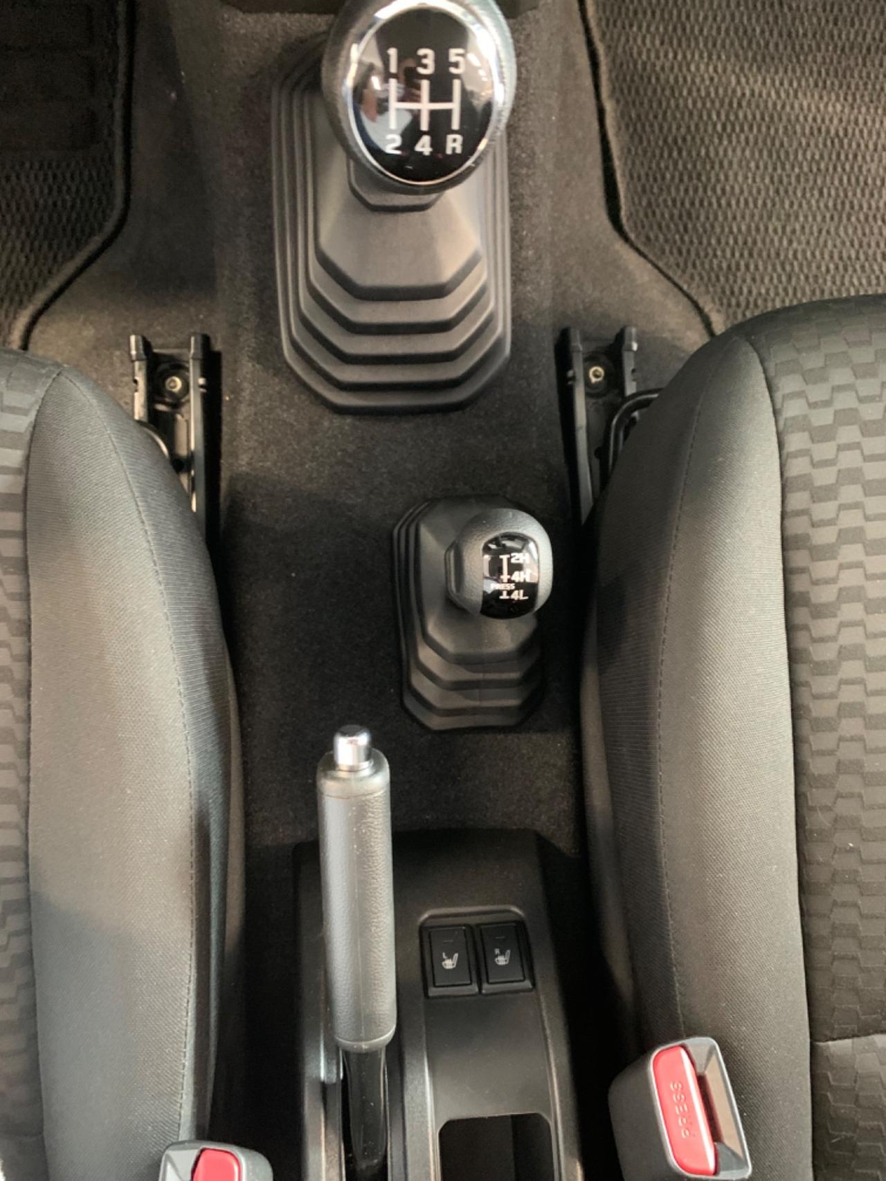 Suzuki Jimny 1.5 4 Posti