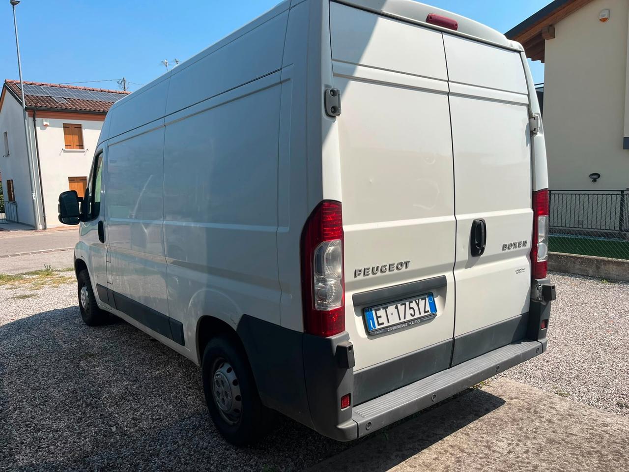 Peugeot BOXER 2.2 HDi L2H2 130CV