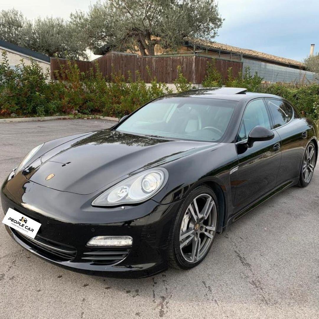Porsche Panamera 3.0 Diesel **LEGGI INFO**
