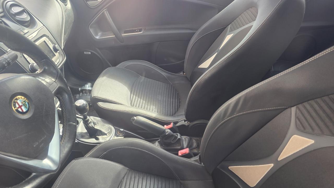Alfa Romeo MiTo 1.3 JTDm 85 CV S&S Distinctive