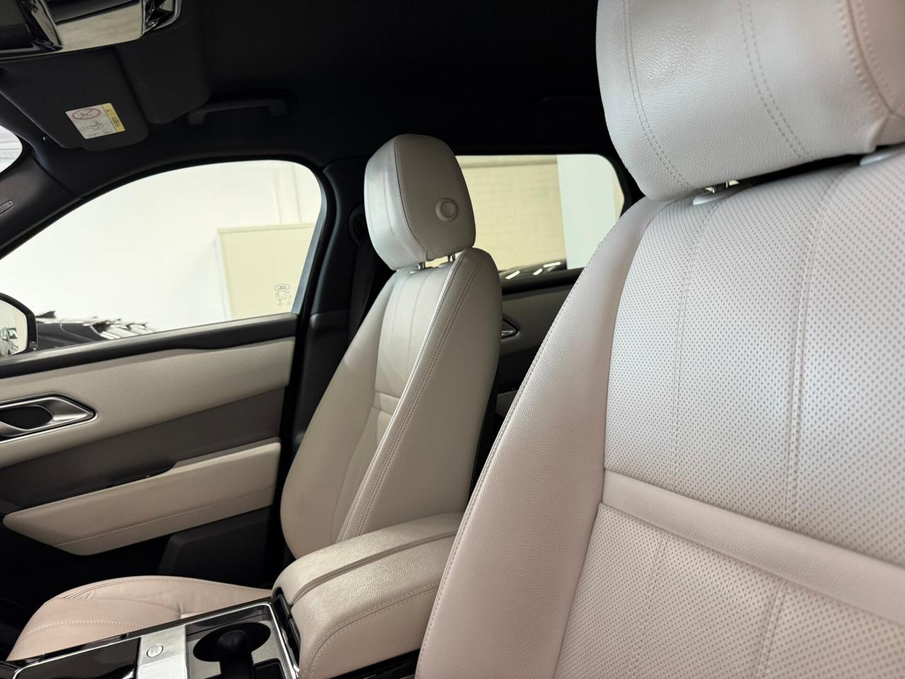 Land Rover Range Velar 2.0D I4 180 CV R-Dynamic S
