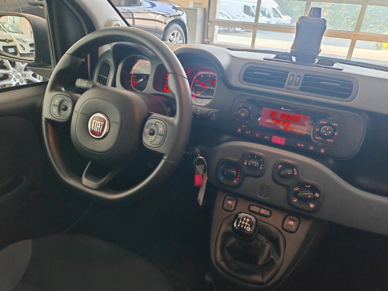 Fiat Panda 1.0 hybrid AUTOCARRO N1 4 POSTI van uniprop