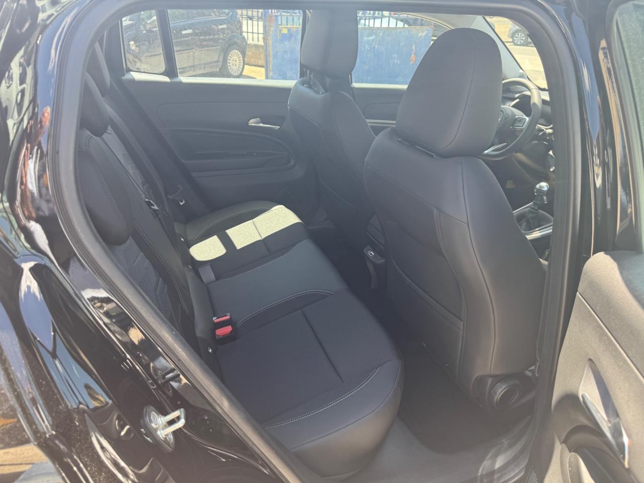 Jeep Avenger 1.2 Turbo 100 CV Summit