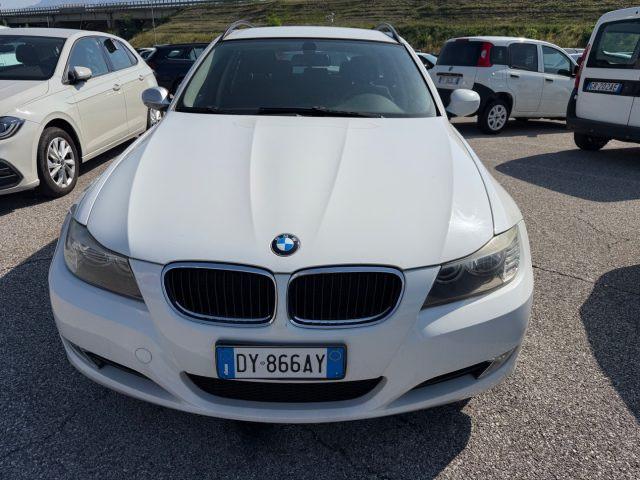 BMW 318 i cat Touring Attiva