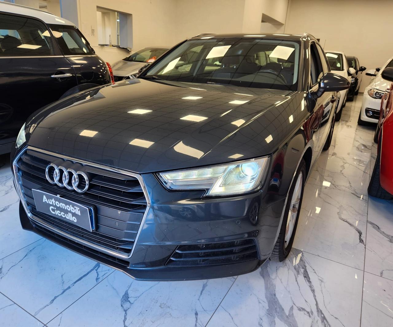 Audi A4 2.0 TDI 150 CV ultra S tronic Design