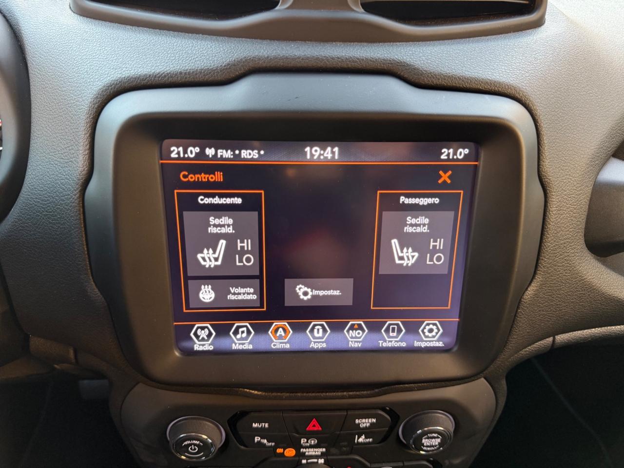 Jeep Renegade 1.5 T4 e-hybrid mhev 130cv DCT UPLAND