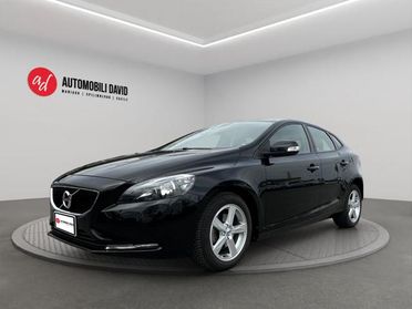 VOLVO V40 D2 Business Plus