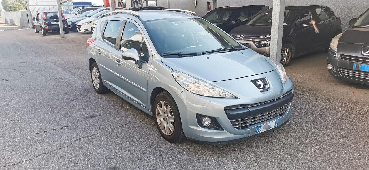 Peugeot 207 1.4 8V 75CV SW Active