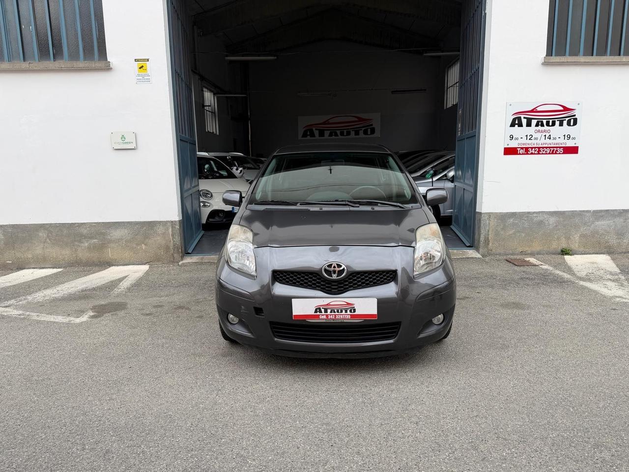 Toyota Yaris 1.3 5 porte Sol