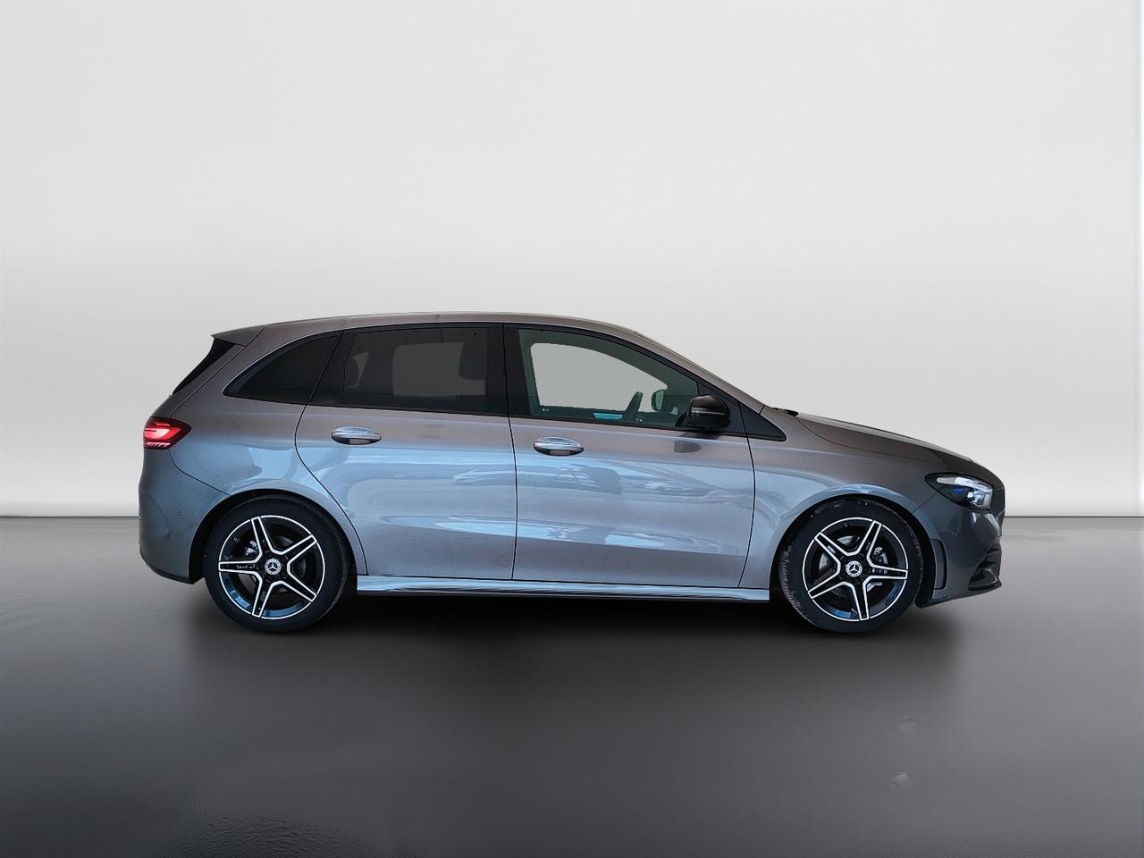 Mercedes-Benz Classe B - W247 2023 - B 180 d AMG Line Advanced Plus auto