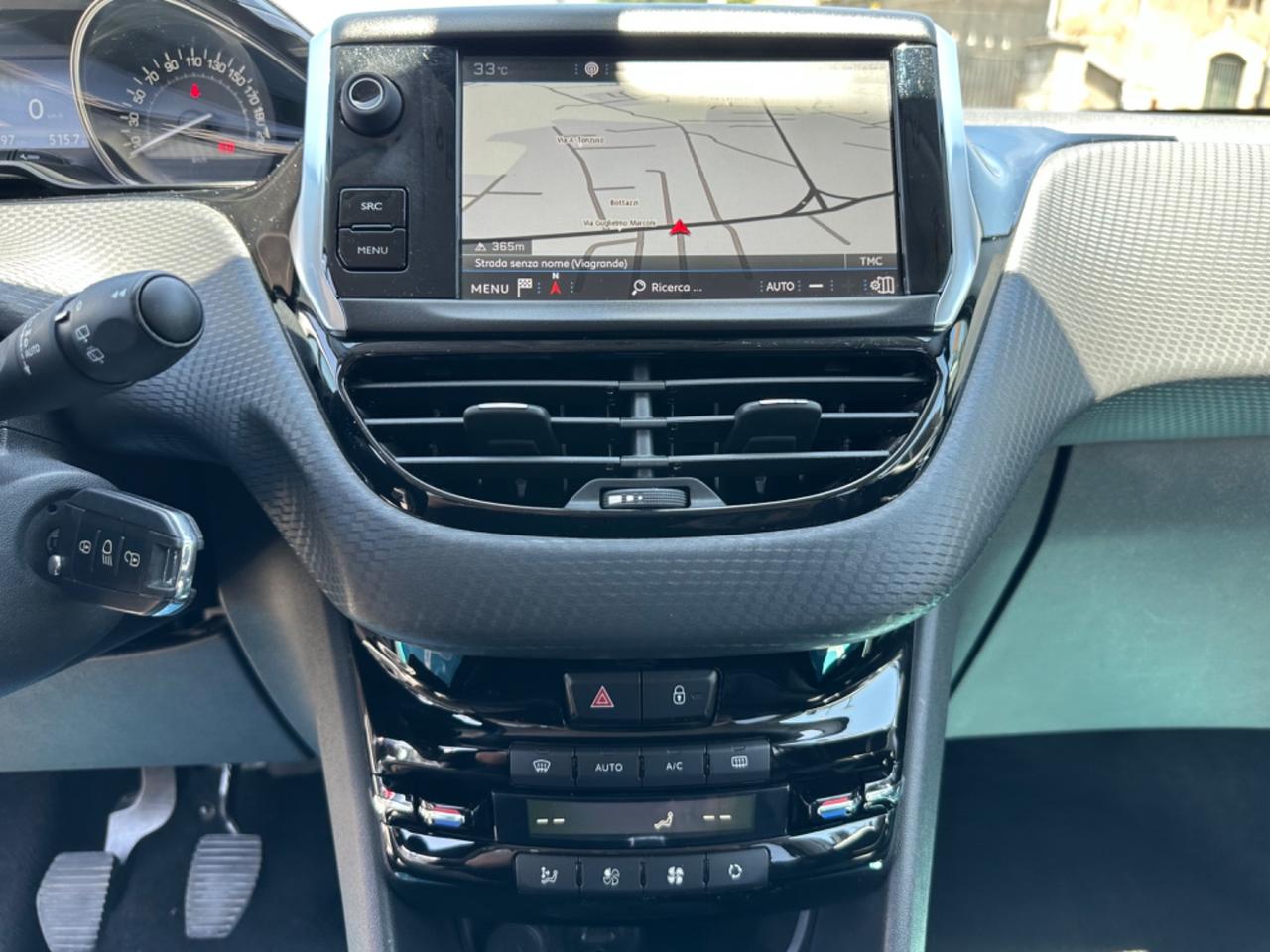 Peugeot 2008 BlueHDi 120 S&S Allure