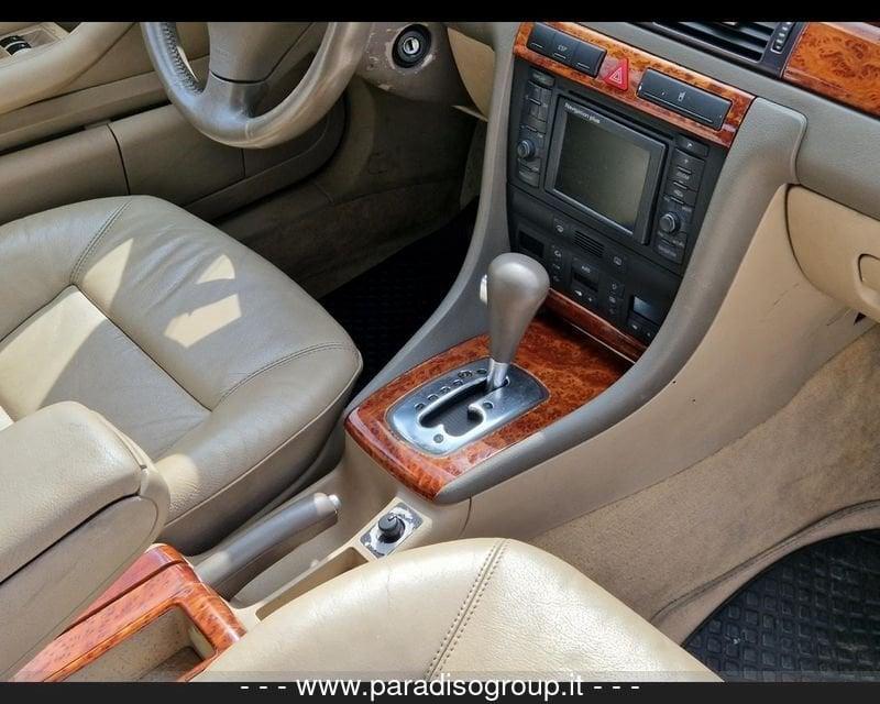 Audi A6 2ª serie 2.5 V6 TDI/180 CV cat quattro