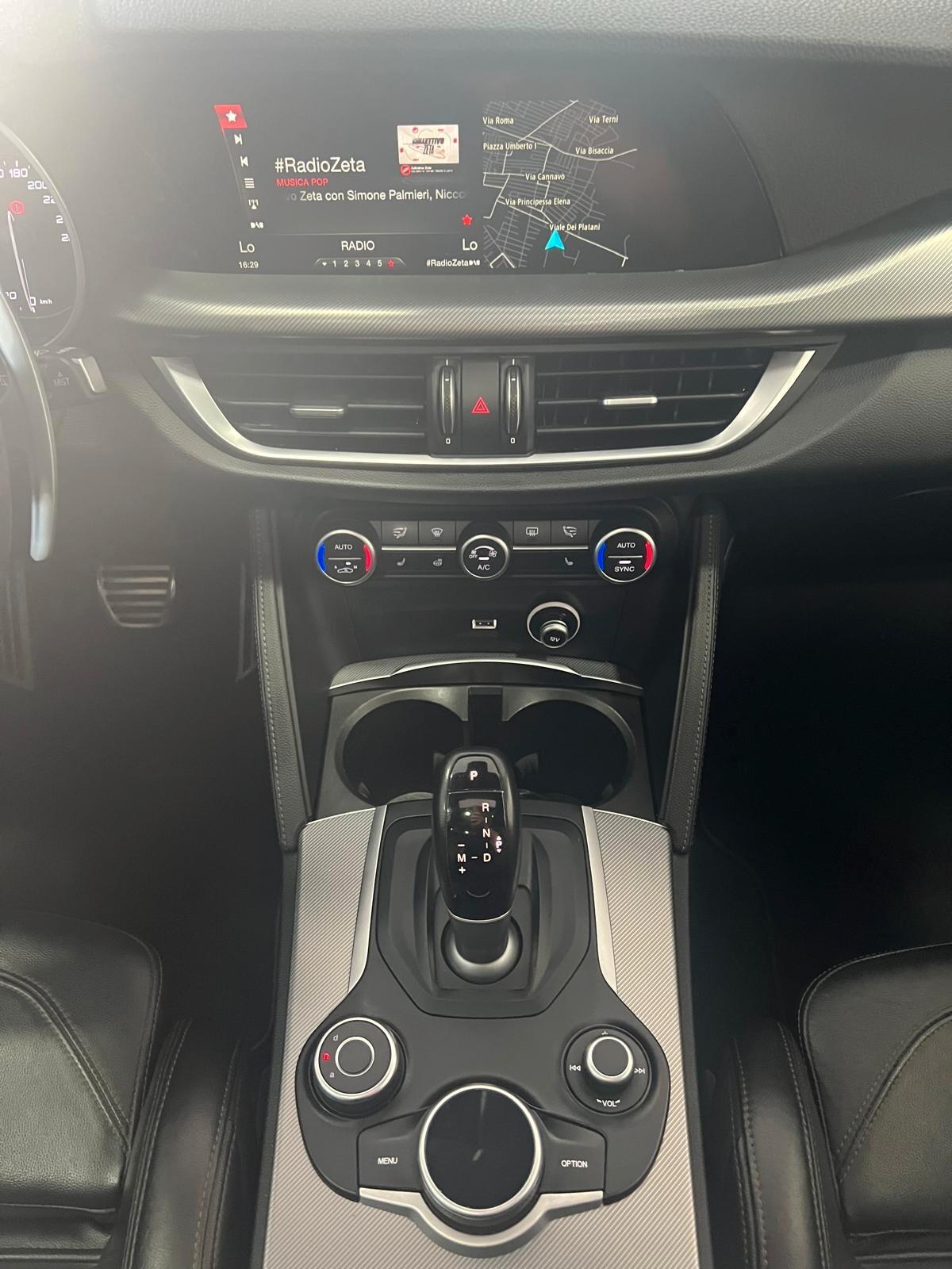 Alfa Romeo Stelvio 2.2 Turbodiesel 210 CV AT8 Q4 Executive