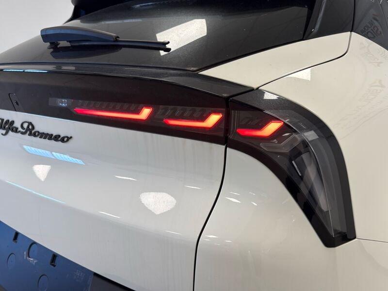 Alfa Romeo Junior Ibrida Junior Ibrida My25 Ibrida Speciale 1.2 145cv Hybrid Edct6