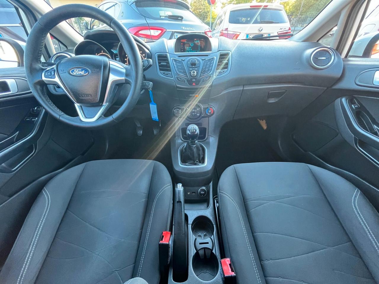 Ford Fiesta 5 porte