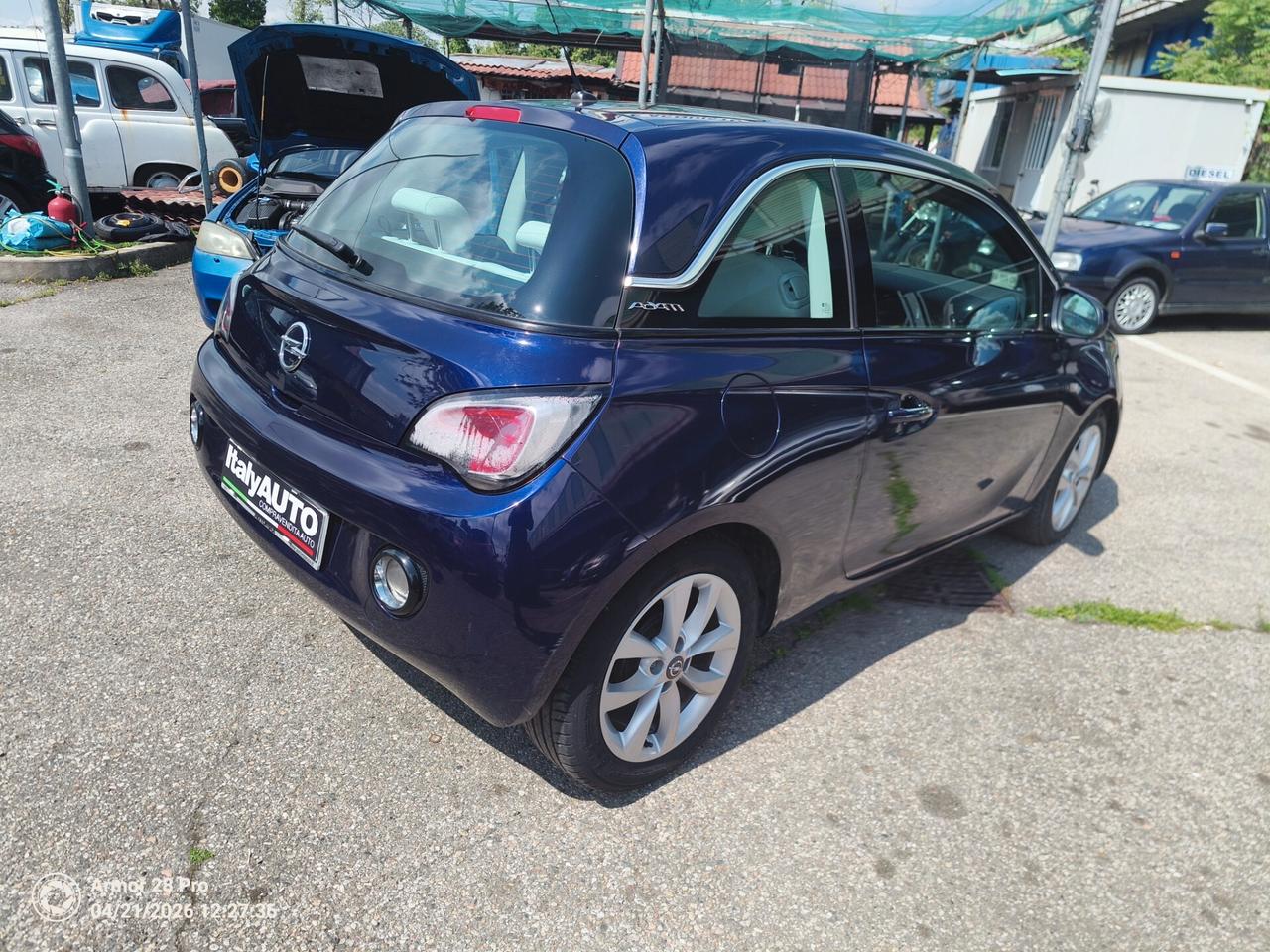 Opel Adam 1.2 70 CV