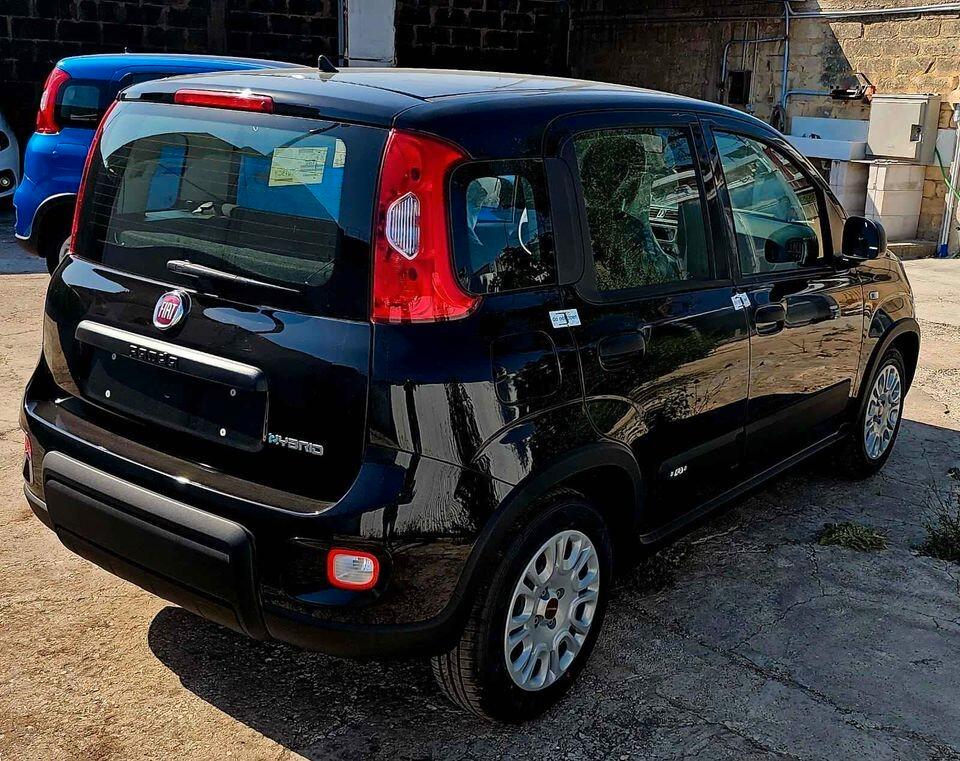 Fiat Panda 1.0 Hybrid 2024 IVA ESPOSTA FINANZIAMENTO NON OBBLIGATORIO