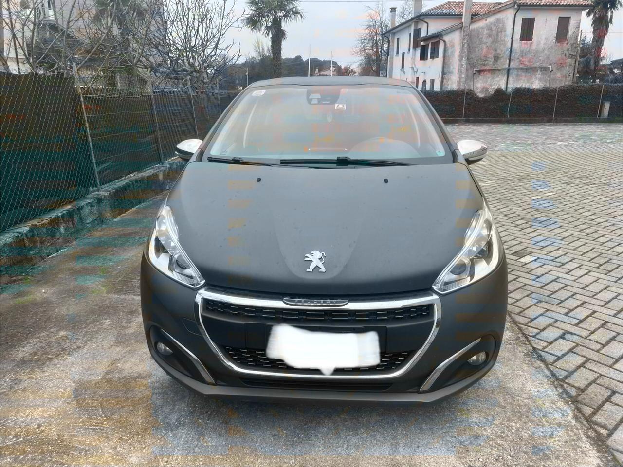 Peugeot 208 BlueHDi 75 5 porte Allure