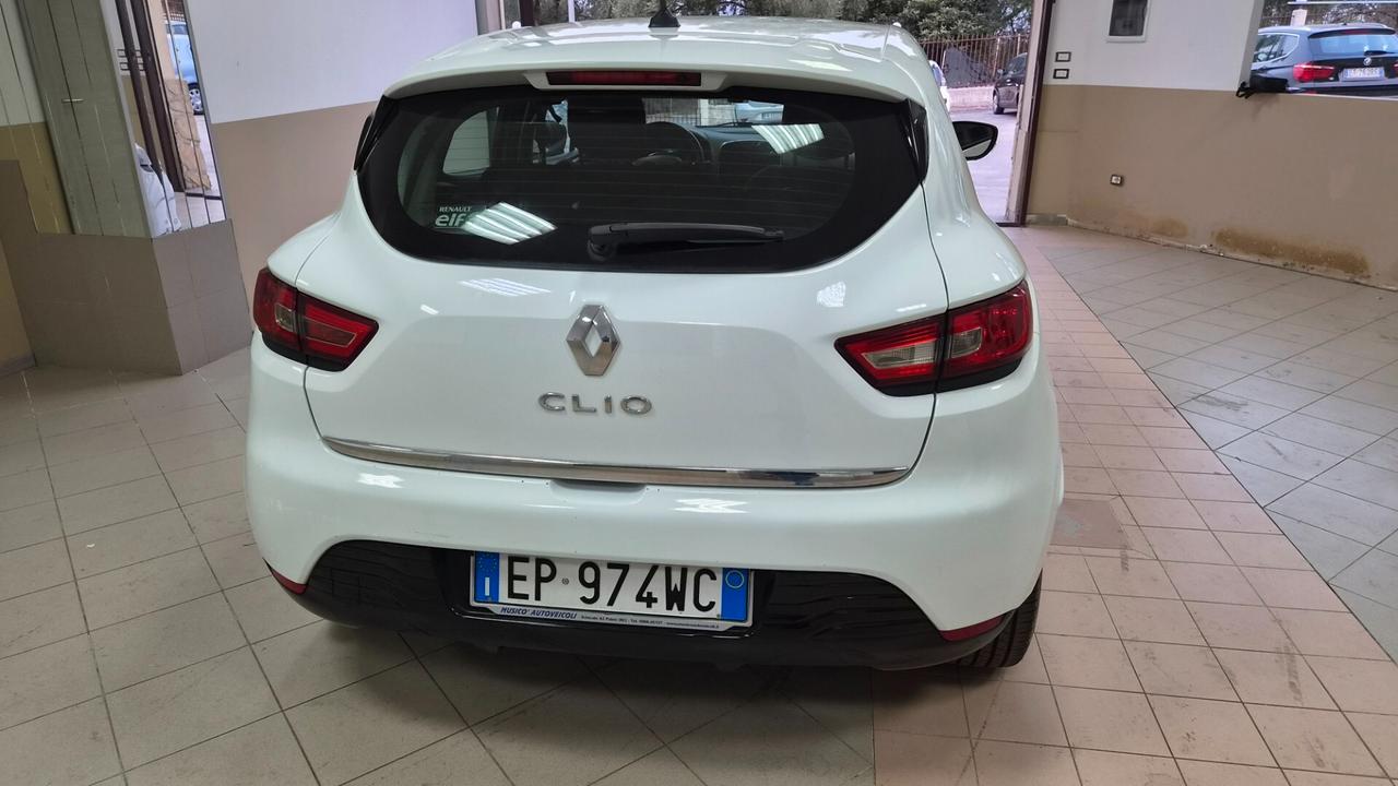 Renault Clio 1.2 75CV 5 porte Live