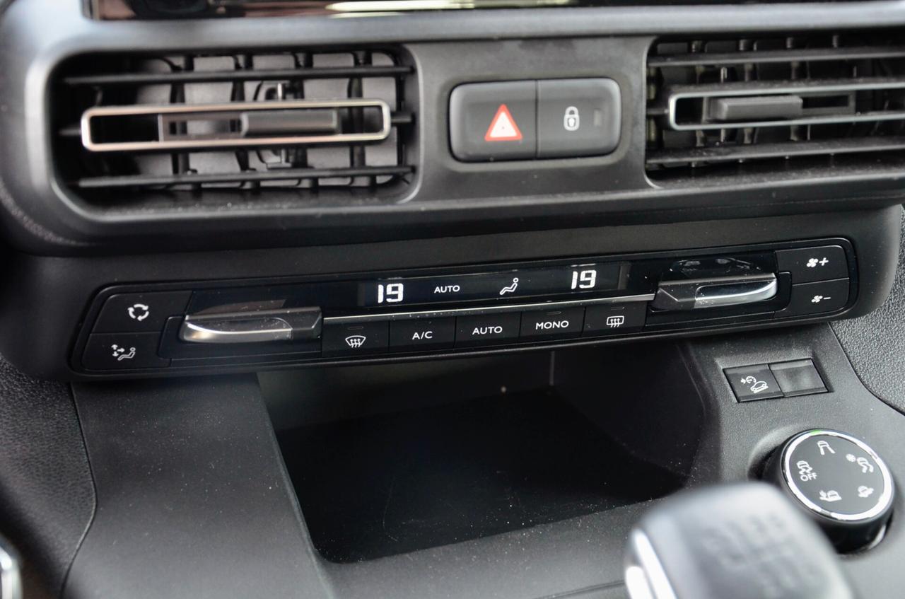 OPEL COMBO LIFE 1.5d 131cv, AUTO PARI AL NUOVO, UNICO UTILIZZATORE, PREZZO REALE