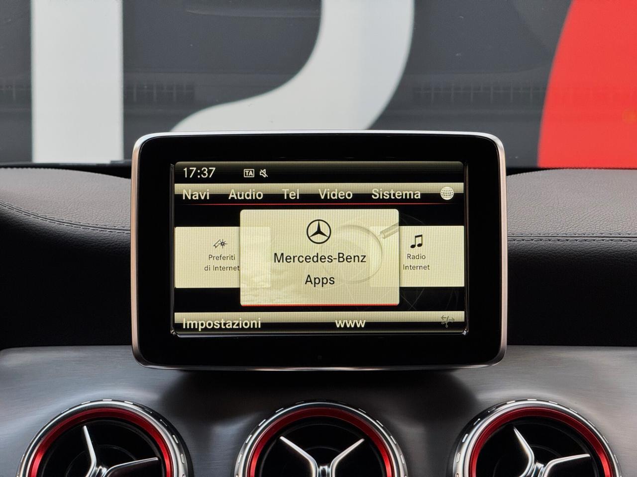 Mercedes-Benz GLA 45 AMG 4 MATIC 360CV CAM