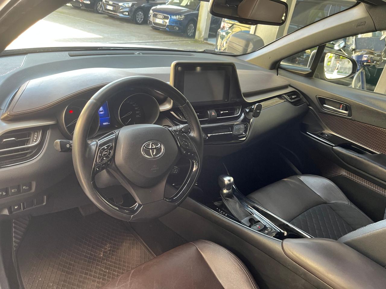 TOYOTA C-HR 1.8 HYBRID E-CVT LOUNGE - UNICO PROPRIETARIO - ANCHE PER NEOPATENTATI - PREZZO NON VINCOLATO A FINZANZIAMENTO
