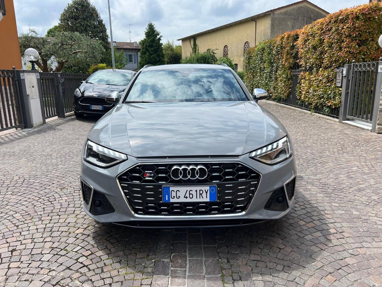 Audi A4 S4 Avant TDI quattro tiptronic sport attitude