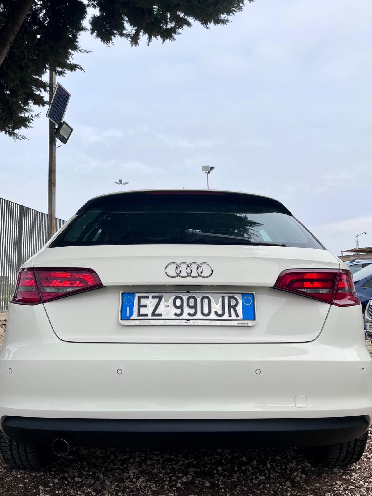 Audi A3 SPB 1.6 TDI clean diesel Business