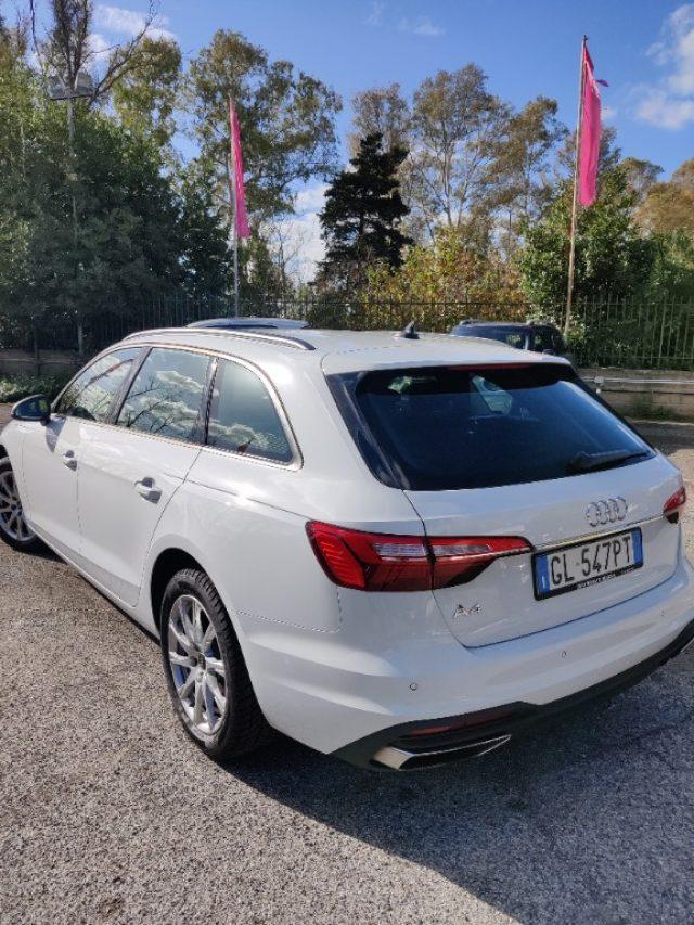 AUDI A4 Avant 30 TDI/136 CV S tronic Business