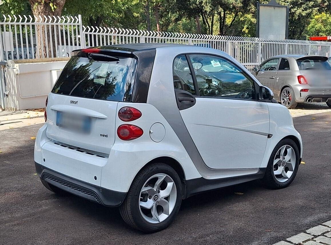 Smart ForTwo 1000 45 kW MHD coupé pure