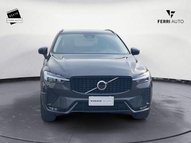 VOLVO XC60 B4 automatico Plus Dark