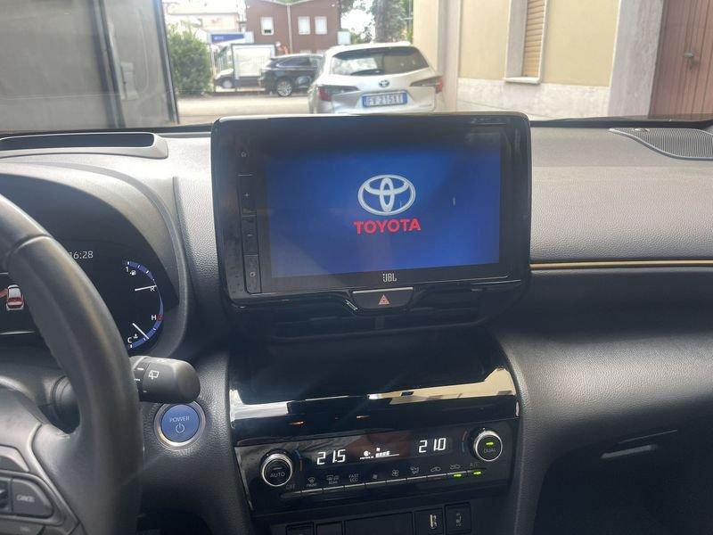 Toyota Yaris Cross 1.5H (116 CV) E-CVT Adventure