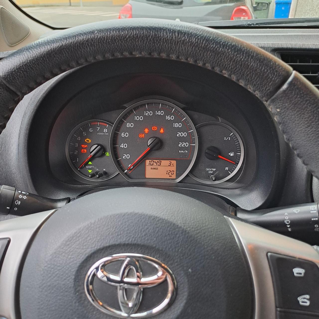 Toyota Yaris NEOPATENTATI - Tagliandi CERTIFICATI