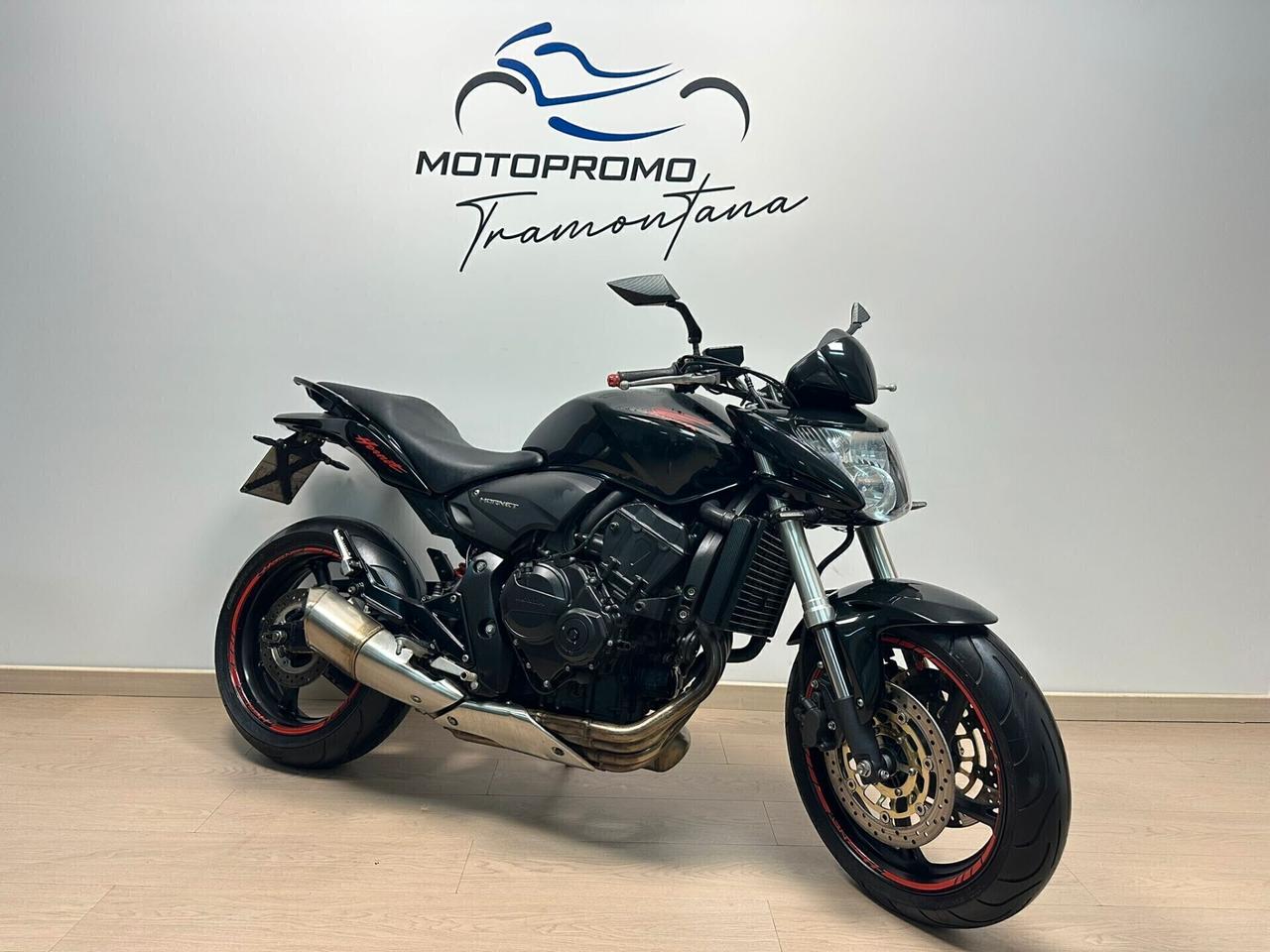 HONDA HORNET 600 - 2010 DA 99€ AL MESE