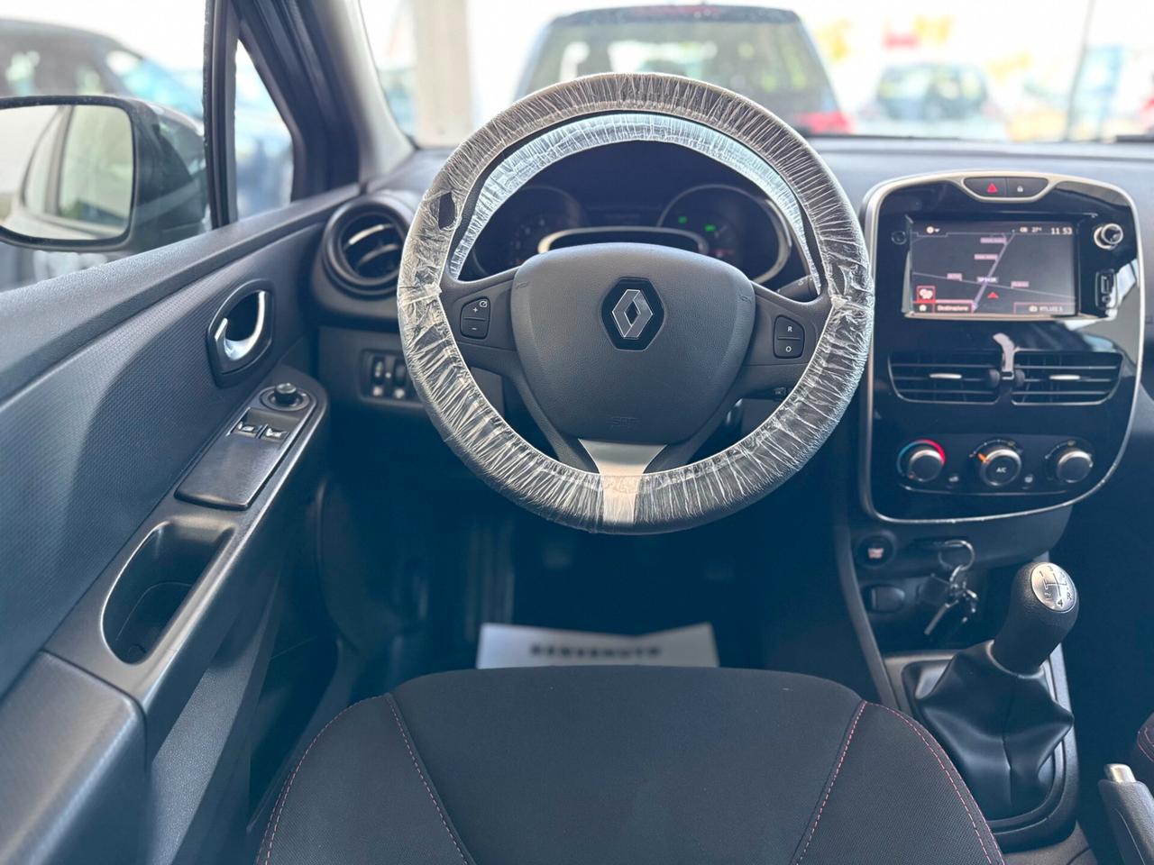 Renault Clio dCi 8V 75CV EDC Start&Stop 5 porte Energy Intens