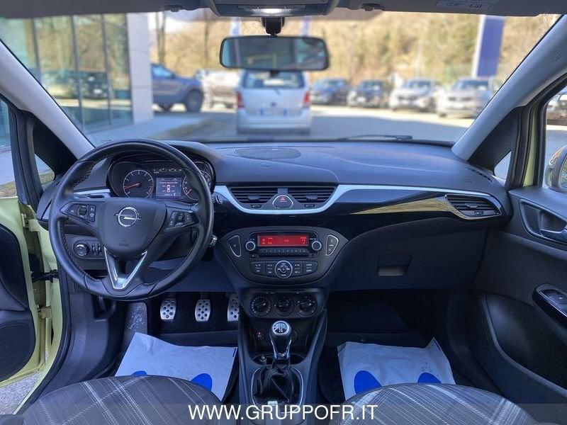 Opel Corsa 1.2 Coupé b-Color