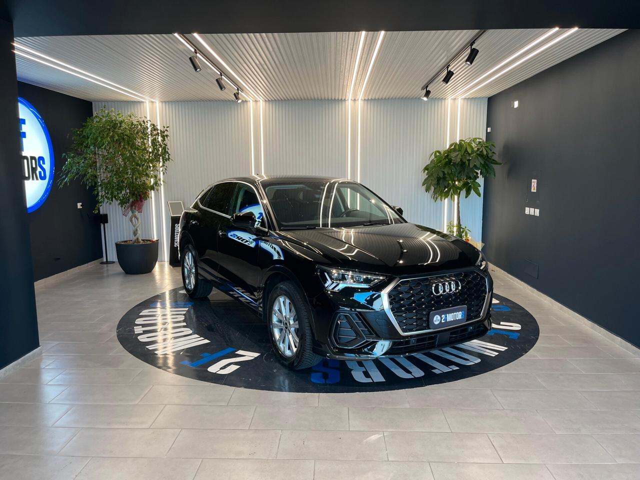 Audi Q3 SPB 45 TFSI e S tronic Business Plus