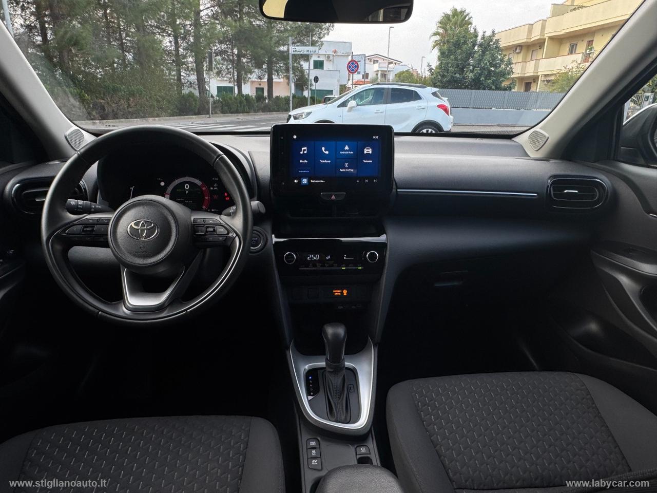 TOYOTA Yaris Cross 1.5 Hybrid 5p. E-CVT Busin.