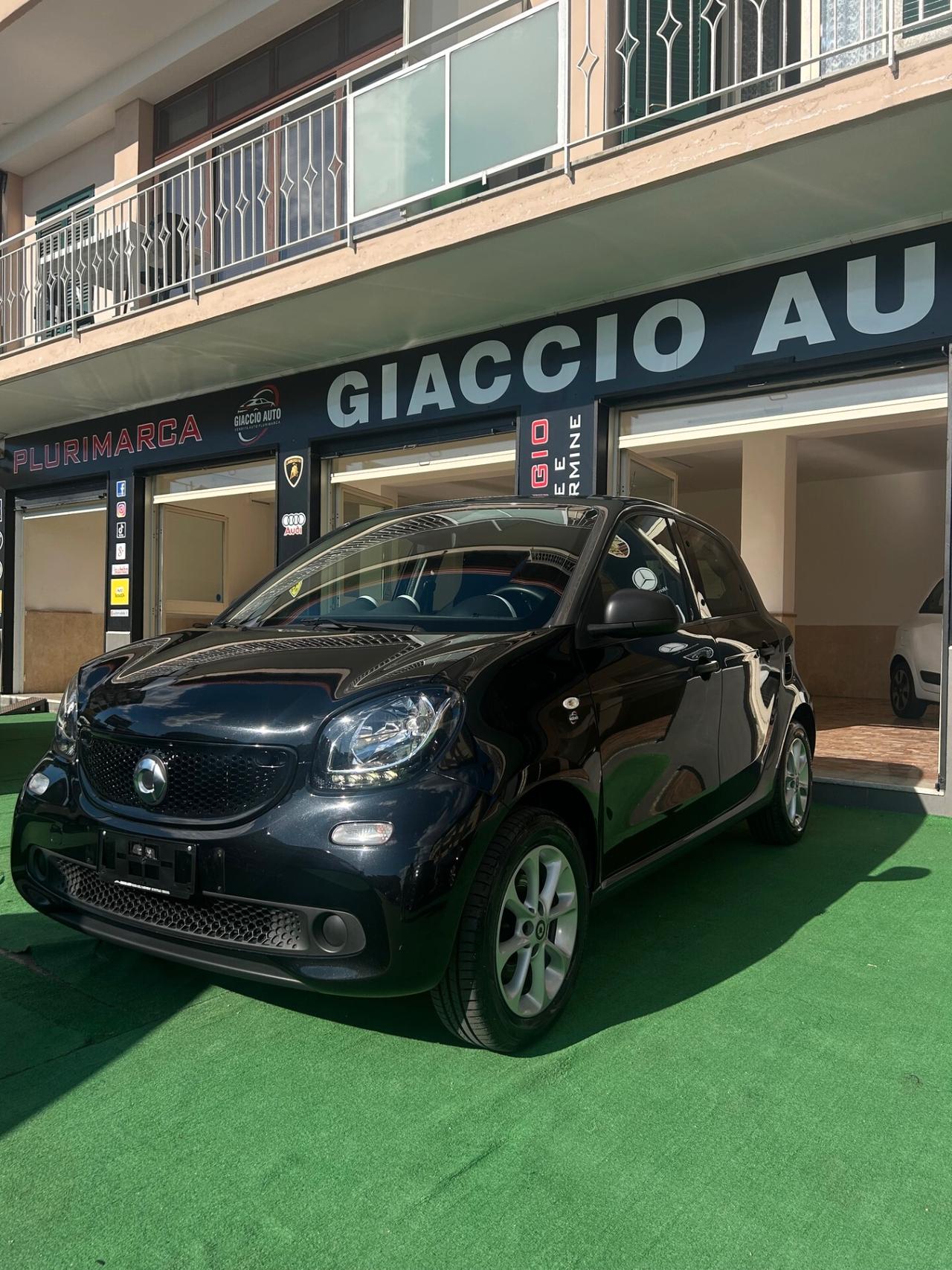 Smart ForFour 70 1.0 Youngster