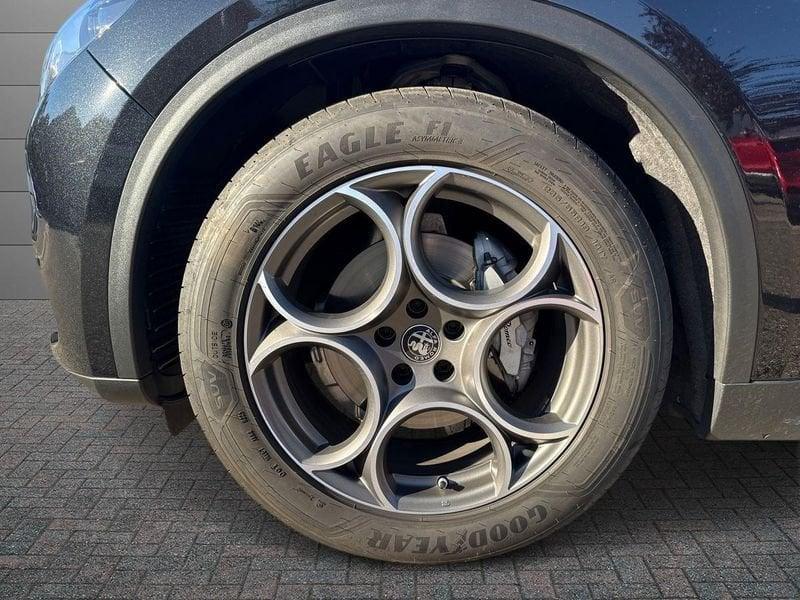 Alfa Romeo Stelvio 2.2 t Sprint rwd 160cv auto