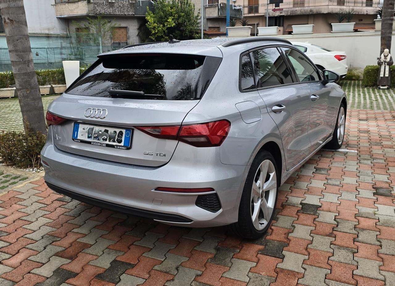 Audi A3 Sportback 35 2.0 tdi 150 Advanced S-Tronic Cockpit