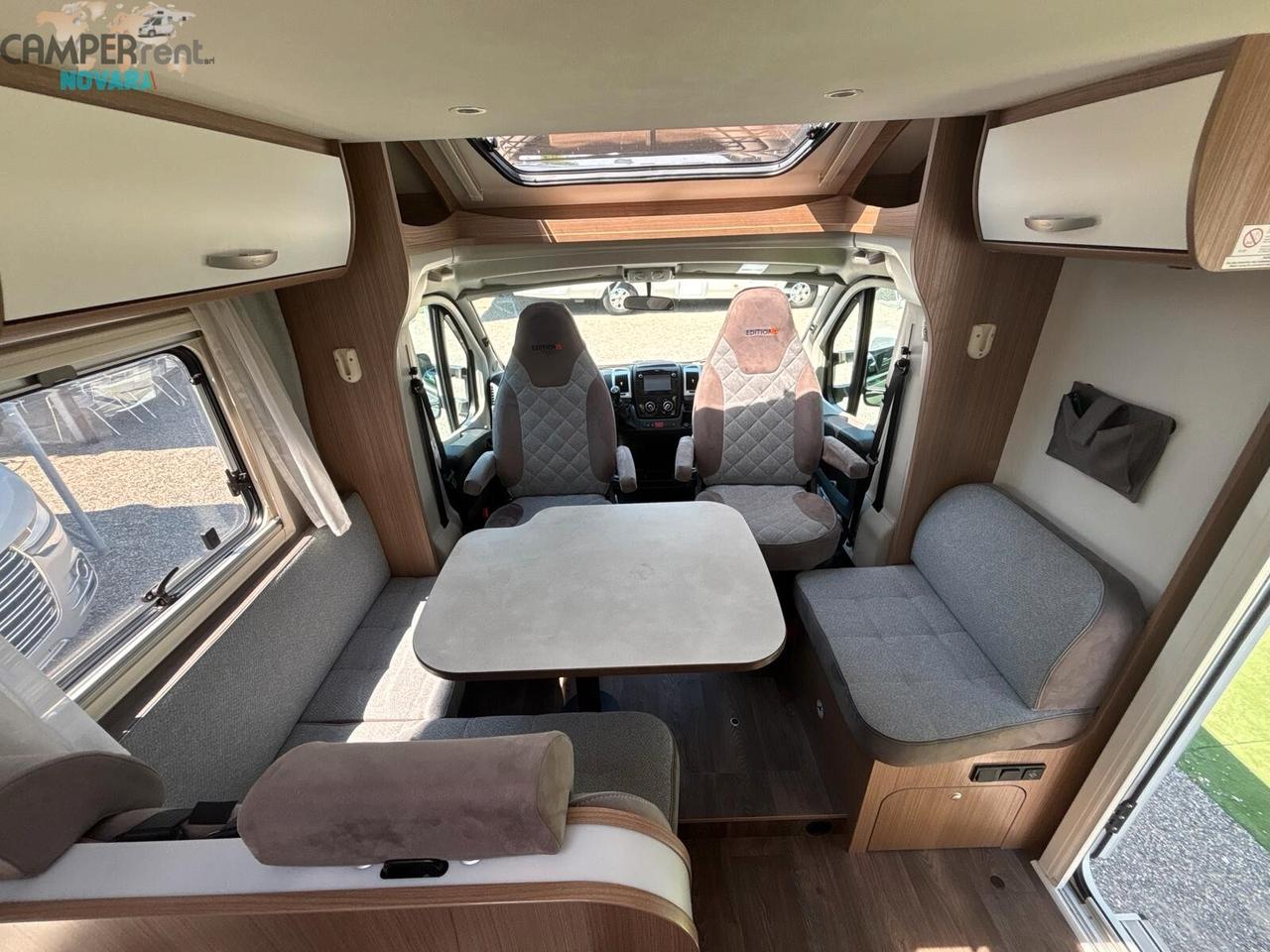 CARADO T447 EDITION 5 BY HYMER - SEMINTEGRALE CON LETTI GEMELLI IN CODA ED AMPIO GARAGE