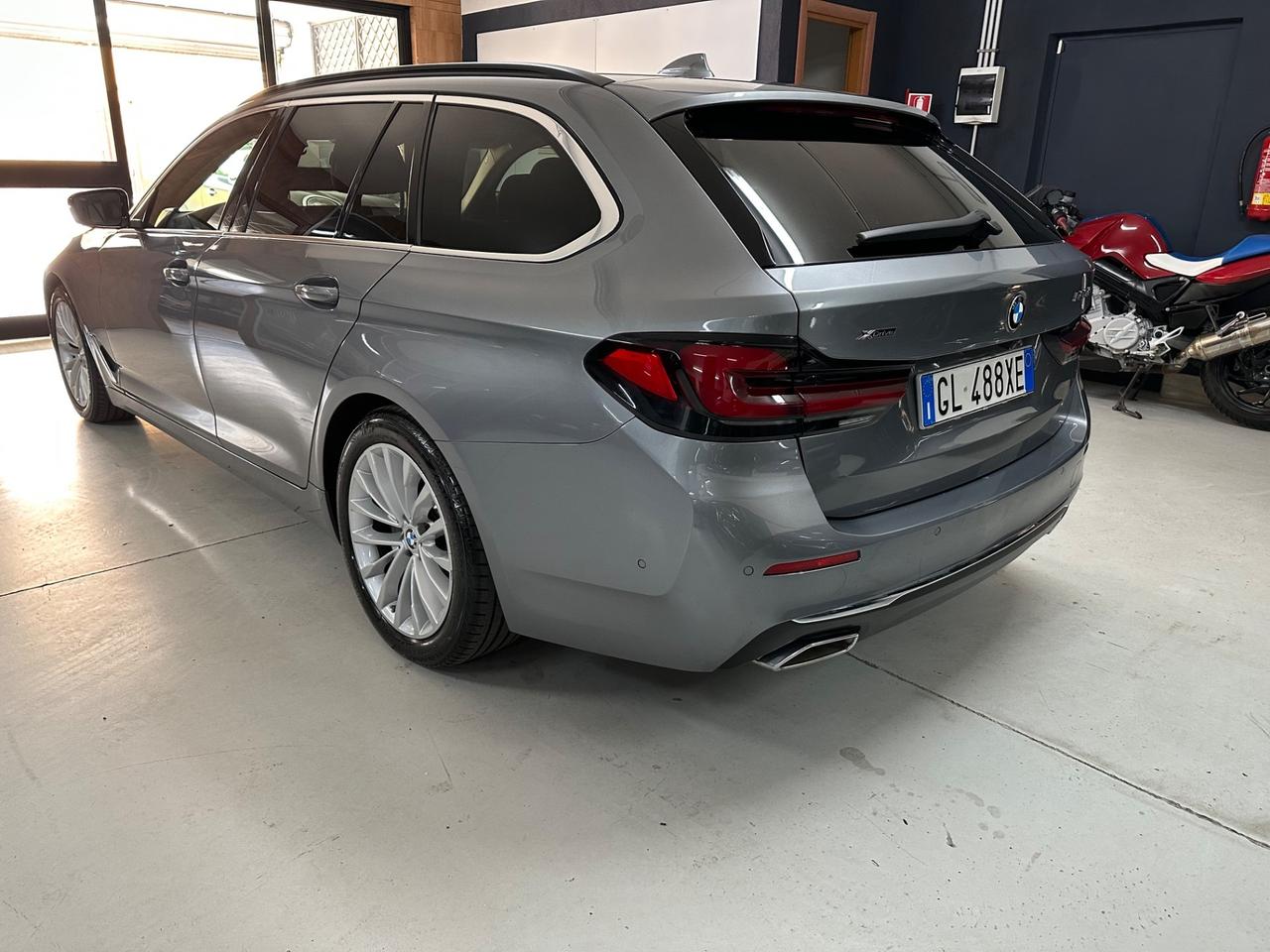 Bmw 520 520d 48V Touring Luxury